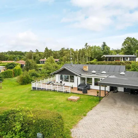 8 Person Holiday In Alling Bro Hotel Nørager