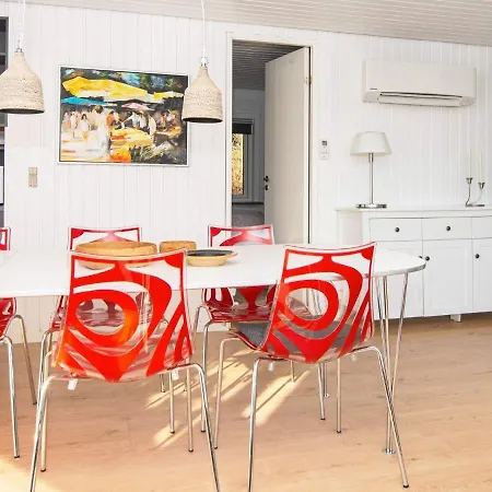 8 Person Holiday In Alling Bro 4*