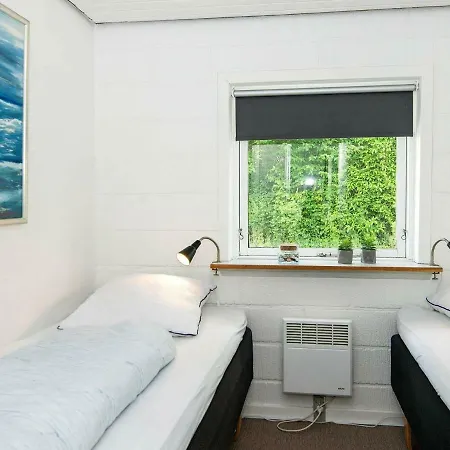 8 Person Holiday In Alling Bro Nørager